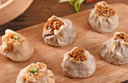 緊追蒸煎餃，工業(yè)化助力，這個(gè)“萬年配角”終于要轉(zhuǎn)正？