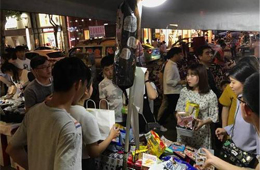 安井、富邦、升隆等紛紛出攤！地攤經(jīng)濟(jì)回歸，將造就哪些明星產(chǎn)品？