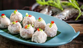 燒烤蝦滑、竹蓀蝦滑、椰漿蝦滑、火龍果蝦滑…細(xì)分場景，蝦滑創(chuàng)新大有乾坤