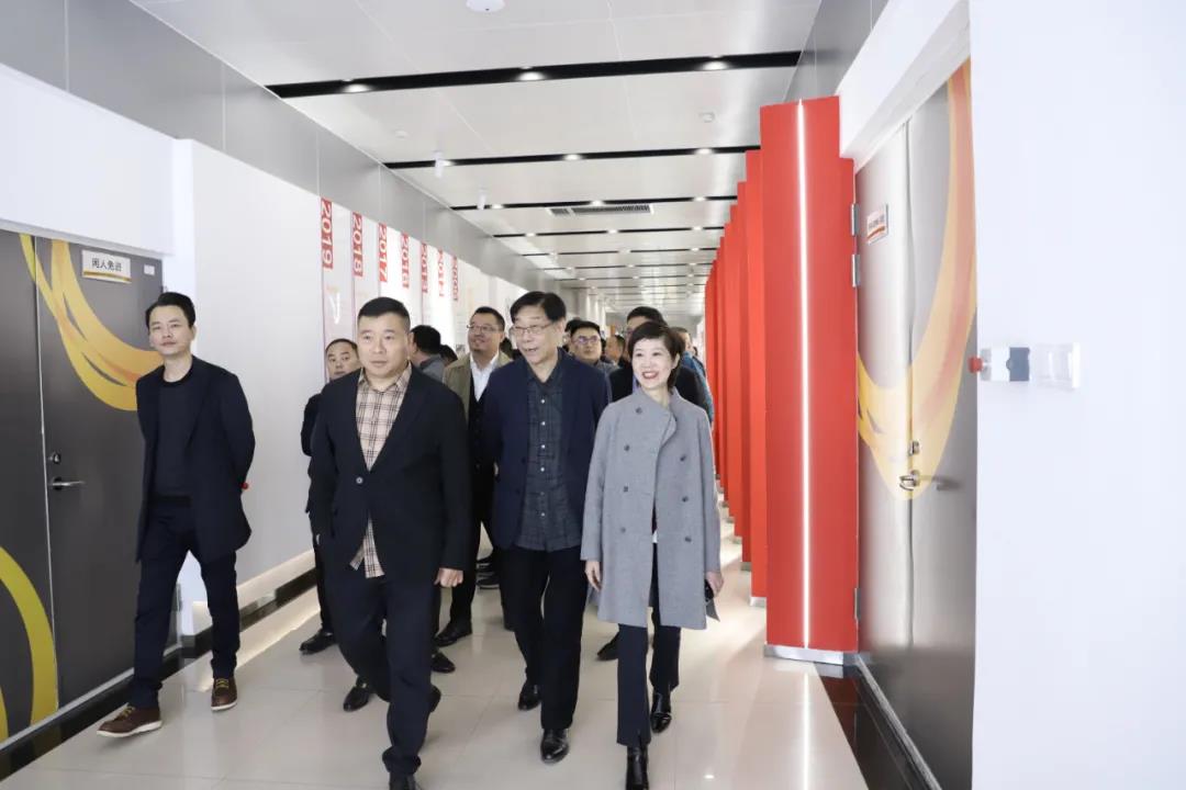 1638321839737668.jpg 1638321839737668.jpg