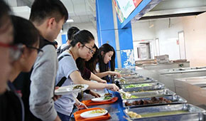 開工開學季，廠商發(fā)力團餐渠道，“預制菜風波”還有影響嗎？